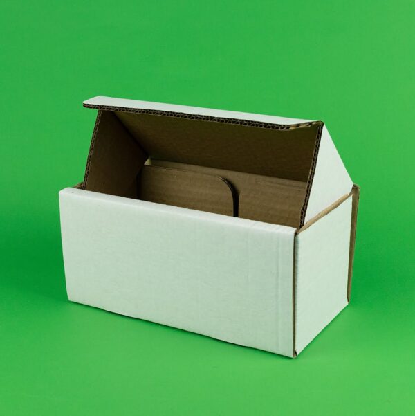 Cutii Autoformate pentru Transport - Set 100 bucăți, Dimensiuni 150x95x45 mm, Material CO5 Alb Exterior, Natur Interior, Ideal pentru Cofetării și Restaurante - imagine 2