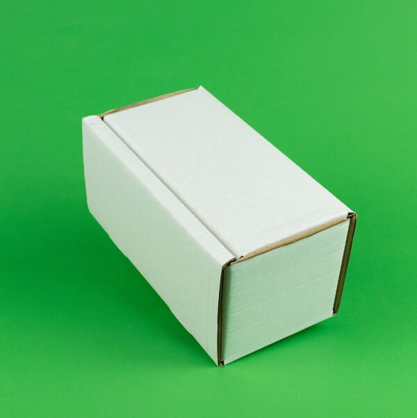 Cutii Autoformate pentru Transport - Set 100 bucăți, Dimensiuni 150x95x45 mm, Material CO5 Alb Exterior, Natur Interior, Ideal pentru Cofetării și Restaurante - imagine 3